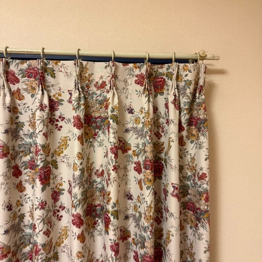 ASWAN 高級オーダーカーテン 花柄 2枚セット W110×L145の写真3枚目