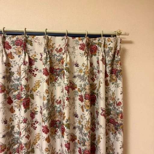 ASWAN 高級オーダーカーテン 花柄 2枚セット W110×L145の写真3枚目