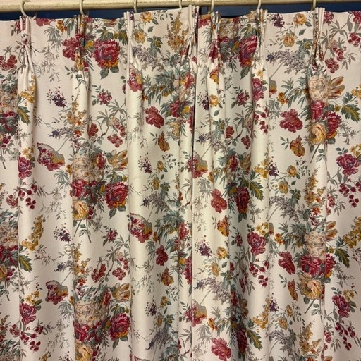 ASWAN 高級オーダーカーテン 花柄 2枚セット W110×L145の写真4枚目