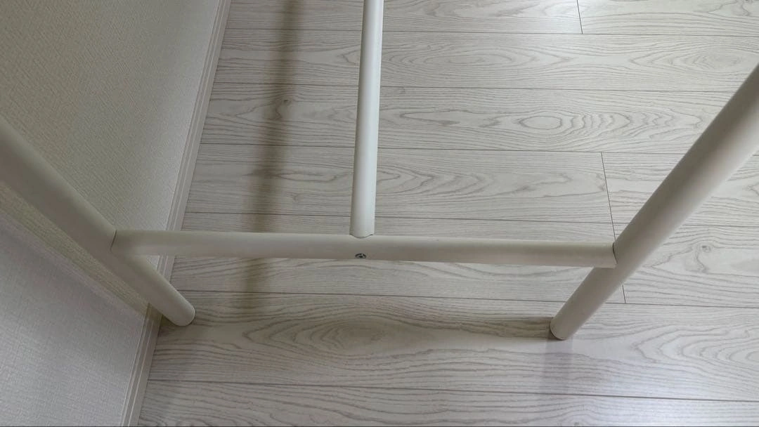 IKEA TOMMARYD ダイニングテーブル カフェテーブル ハイテーブルの写真5枚目