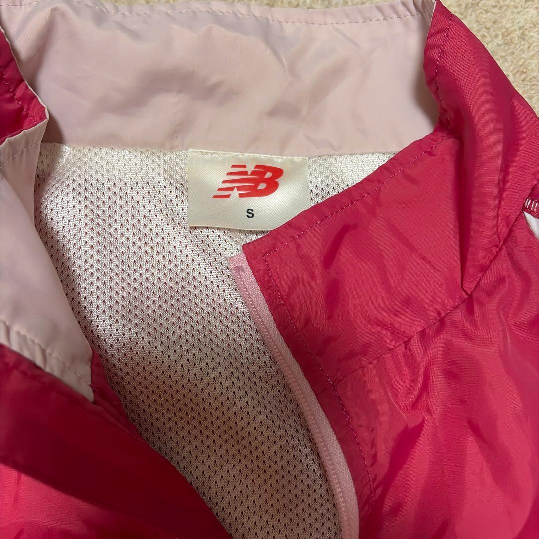 New Balance ウィンドブレーカー ピンクの写真3枚目