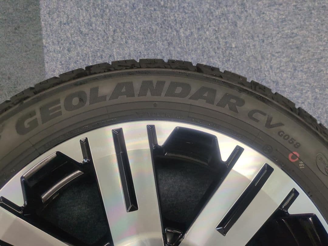 デリカD:5 純正18インチ 4本 YOKOHAMA ジオランダーG058 美品の写真5枚目