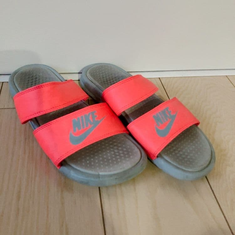 NIKE コンフォートサンダル ダブルストラップの写真3枚目