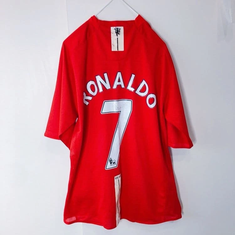 【最終値下げ!7月末掲示終了】Manchester United ユニフォームの写真6枚目