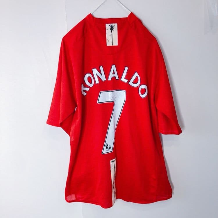 【最終値下げ！7月末掲示終了】Manchester United ユニフォームの写真7枚目