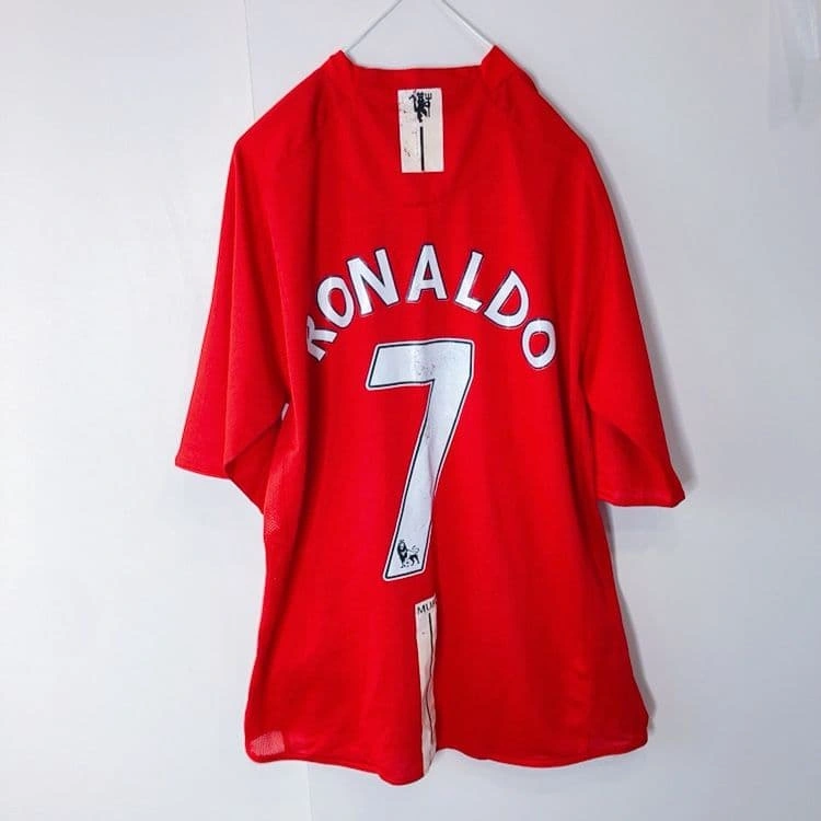【最終値下げ!7月末掲示終了】Manchester United ユニフォームの写真7枚目