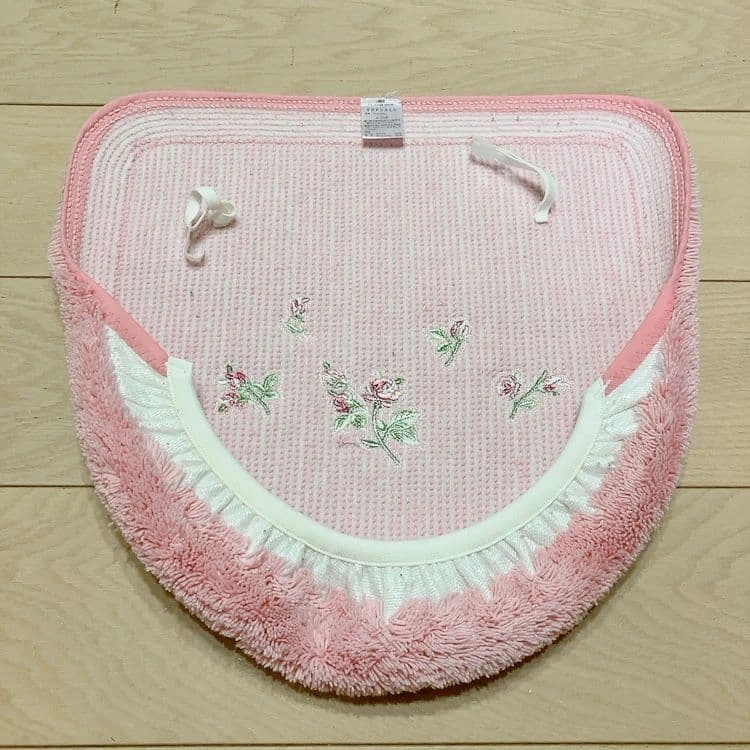 【最終値下げ!8月末掲示終了】トイレマット カバーセット 2点セットの写真9枚目