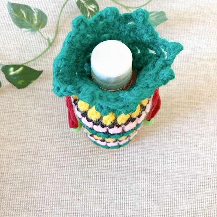 ハンドメイド ニット ペットボトルホルダーの写真3枚目