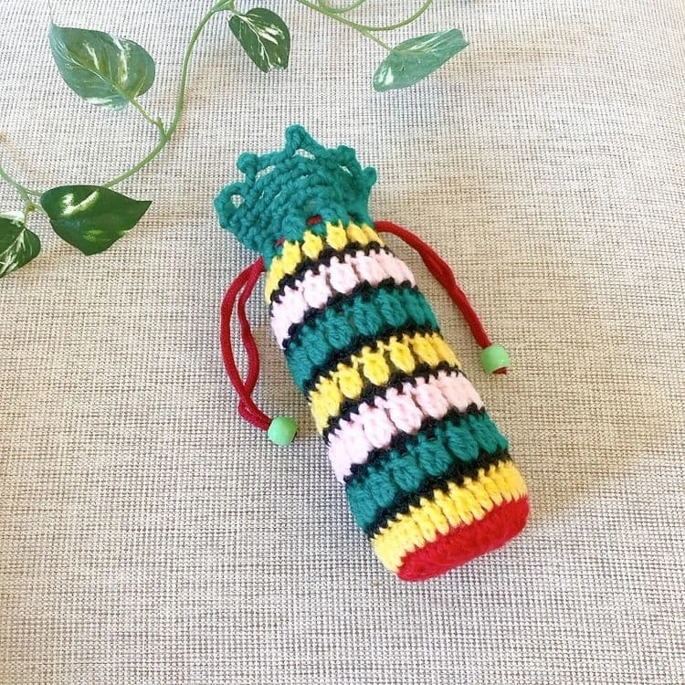 ハンドメイド ニット ペットボトルホルダーの写真4枚目