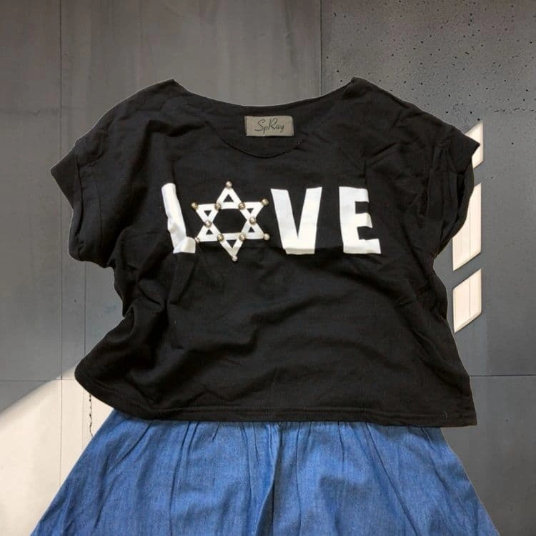 【最終値下げ!7月末掲示終了】SpRay LOVE ロゴ スタッズ 半袖Tシャツ