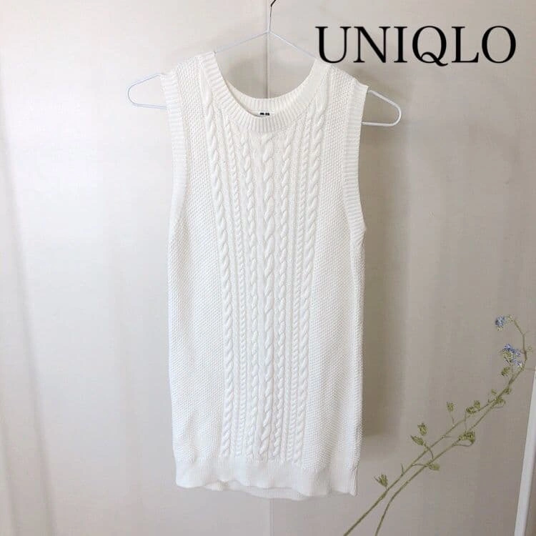 UNIQLO ケーブル編み ノースリーブ ニット ホワイト