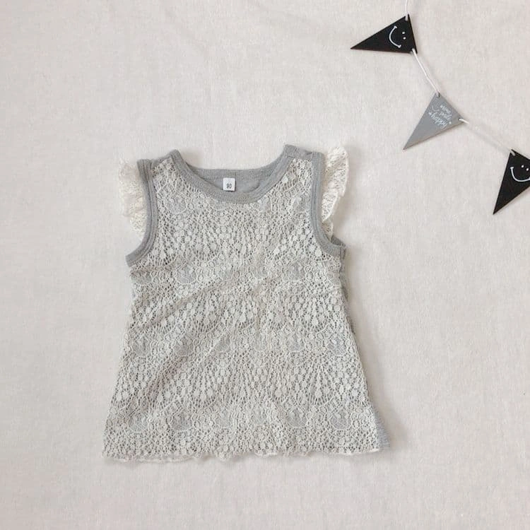 UNIQLO HusHusH ベビー トップス 4点セット 90cmの写真3枚目