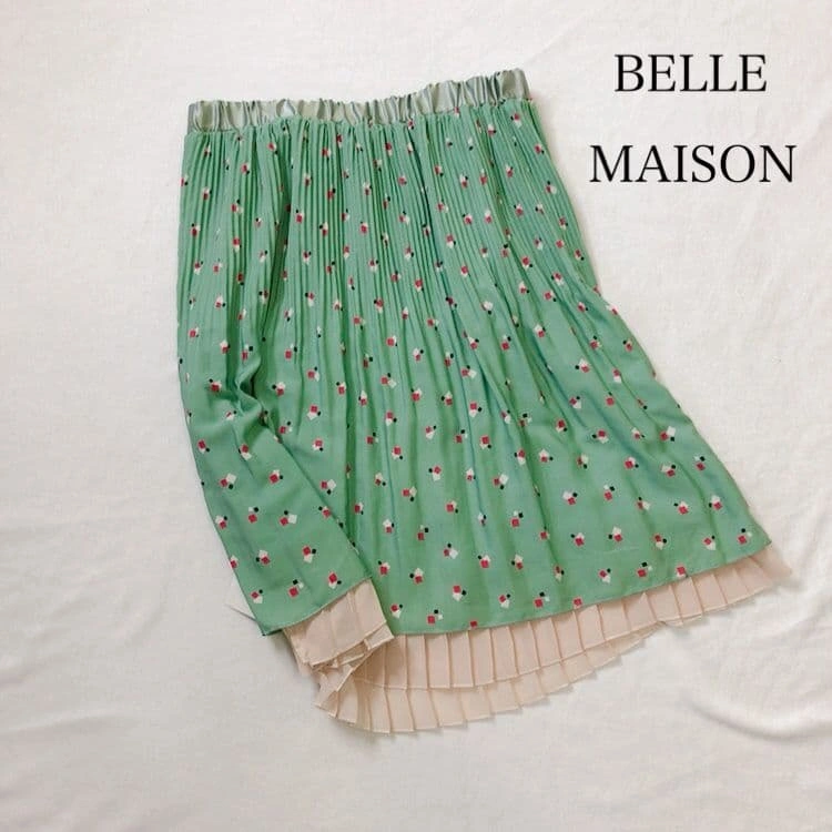 BELLE MAISON リバーシブル プリーツスカート グリーンの写真2枚目
