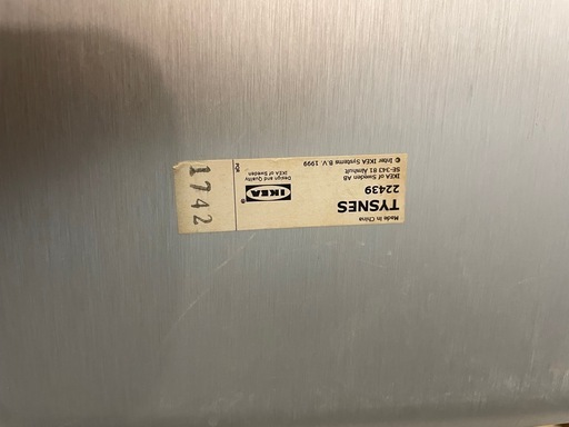 無料　IKEA 置き鏡の写真2枚目