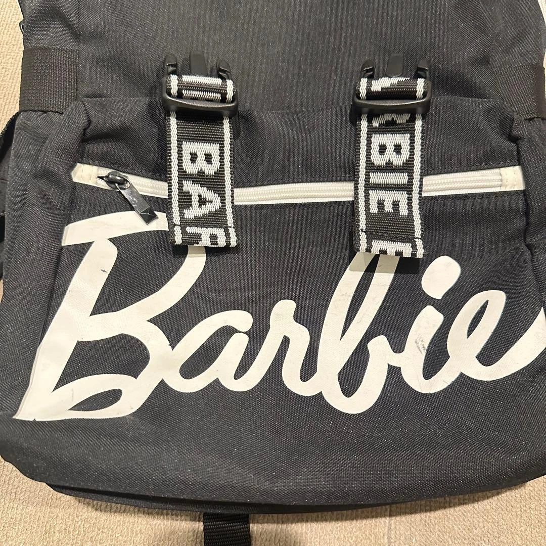 Barbie バービー リュック 黒 小学生 高学年 女の子の写真2枚目