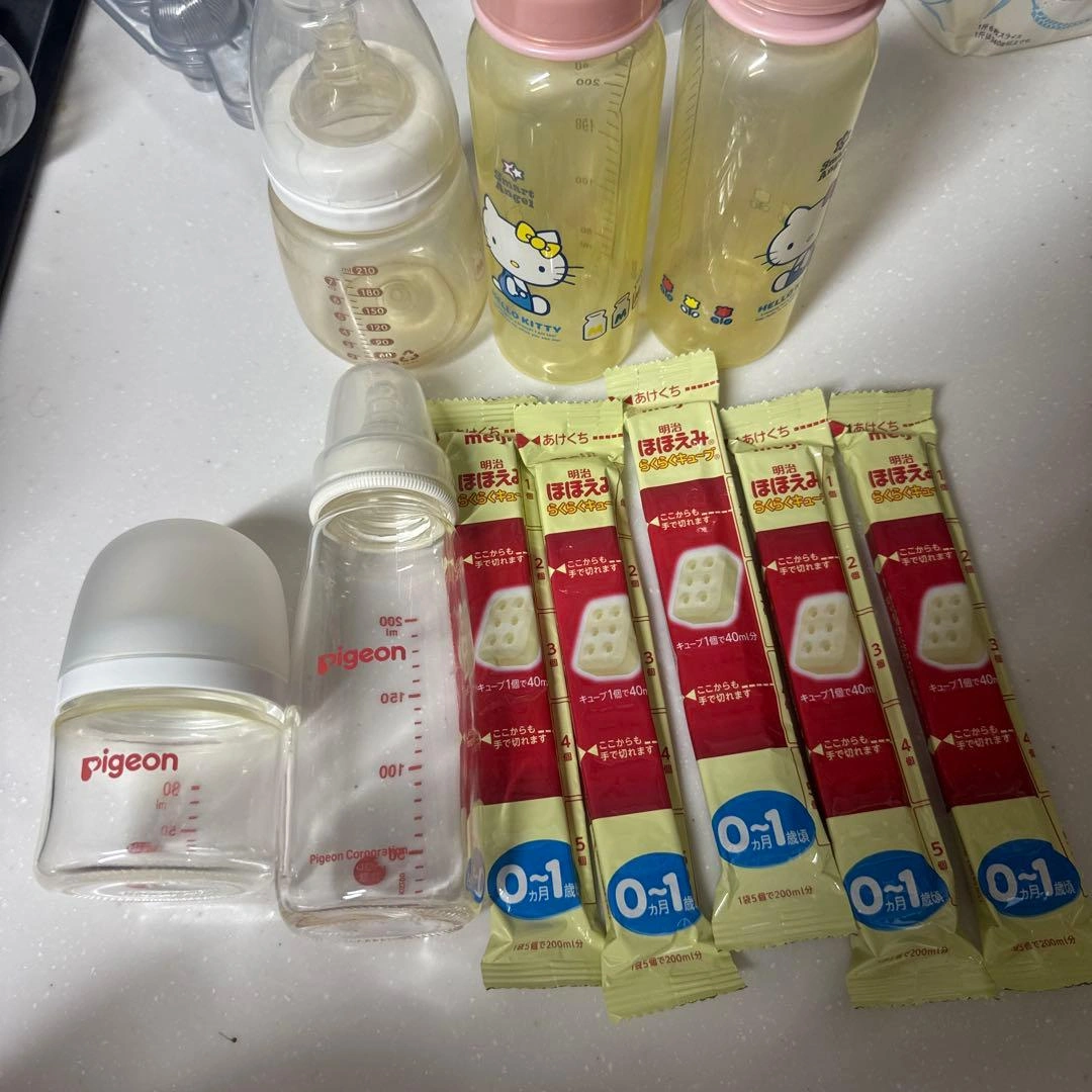 母乳瓶80ml,200ml,210ml,250ml✖️2,合計5個の写真2枚目