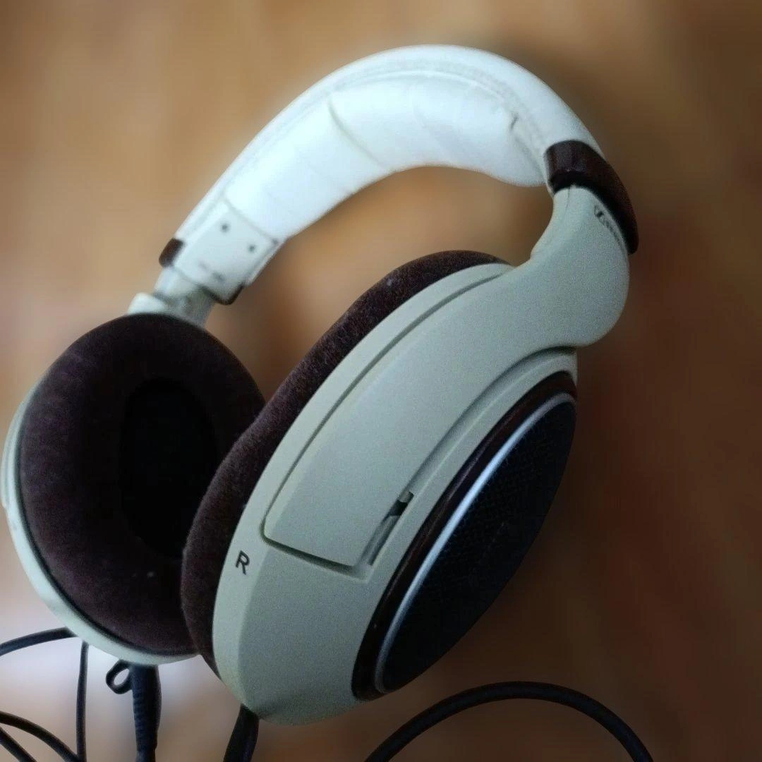 【廃盤品・動作確認済み・お値下げ可能!】SENNHEISER HD 598 ヘッドホン 本体の写真3枚目