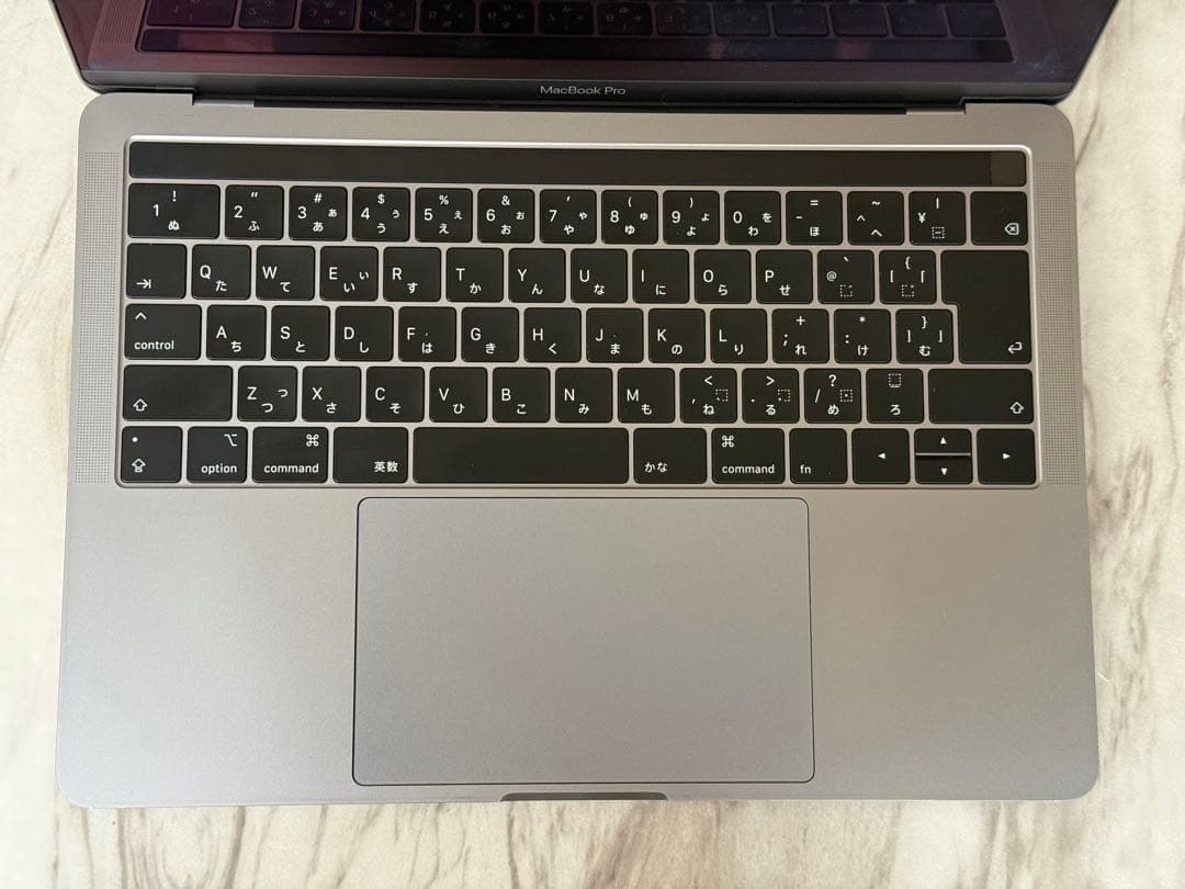 Apple MacBookPro 2019 本体の写真4枚目