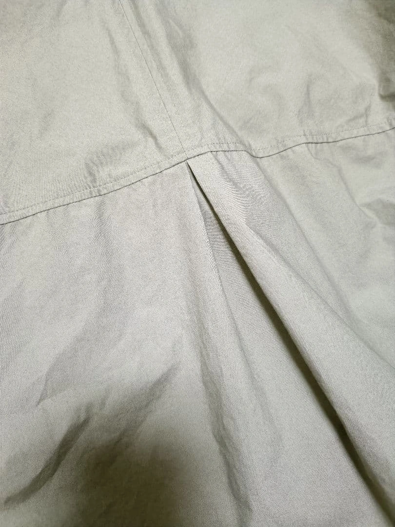natural di lussa 長袖 ブラウス 日本製 カーキ 綿100%の写真6枚目
