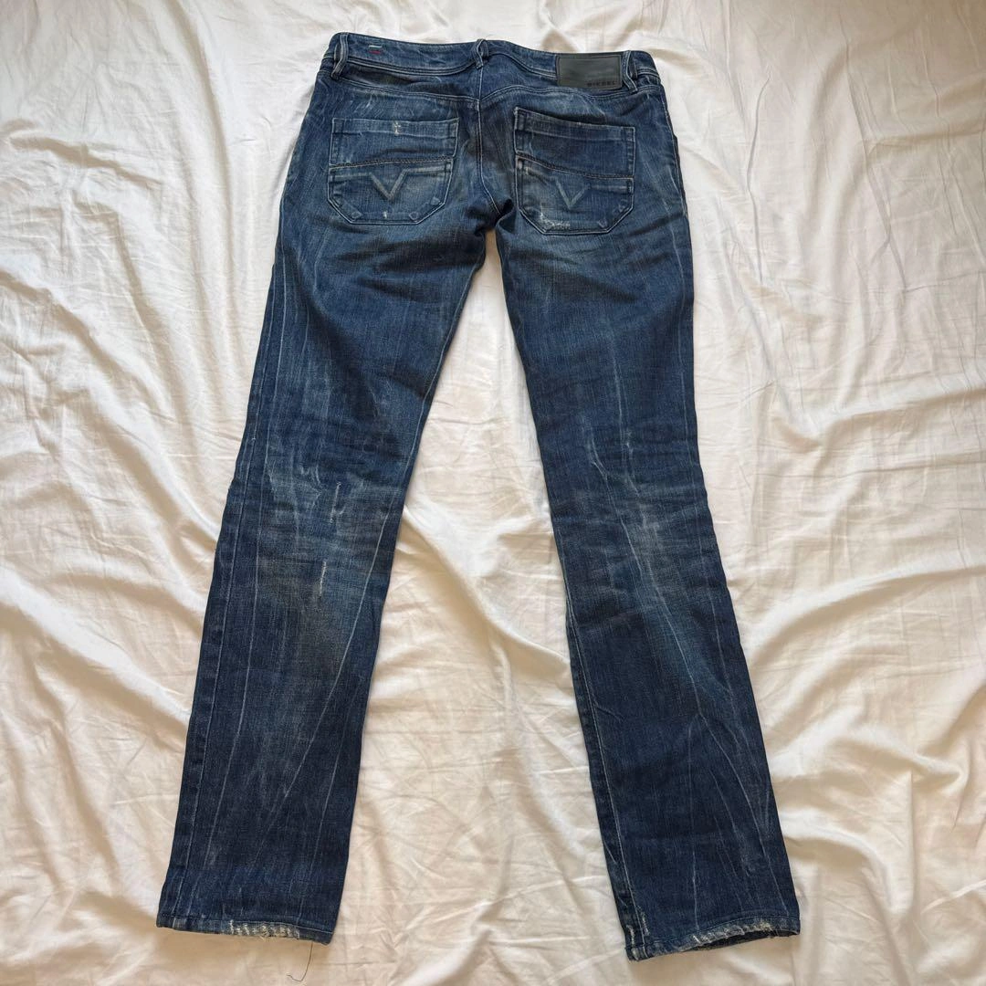 DIESEL ディーゼル NEVY ストレートデニム 28インチ インディゴの写真2枚目