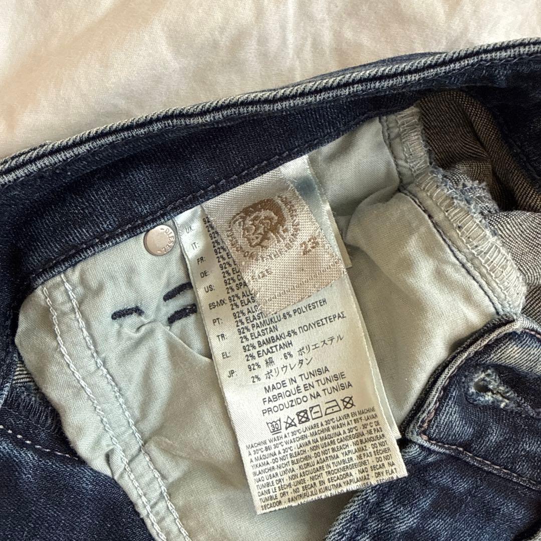 DIESEL ディーゼル ダメージ加工 リペア デニム 23インチ クラッシュの写真5枚目