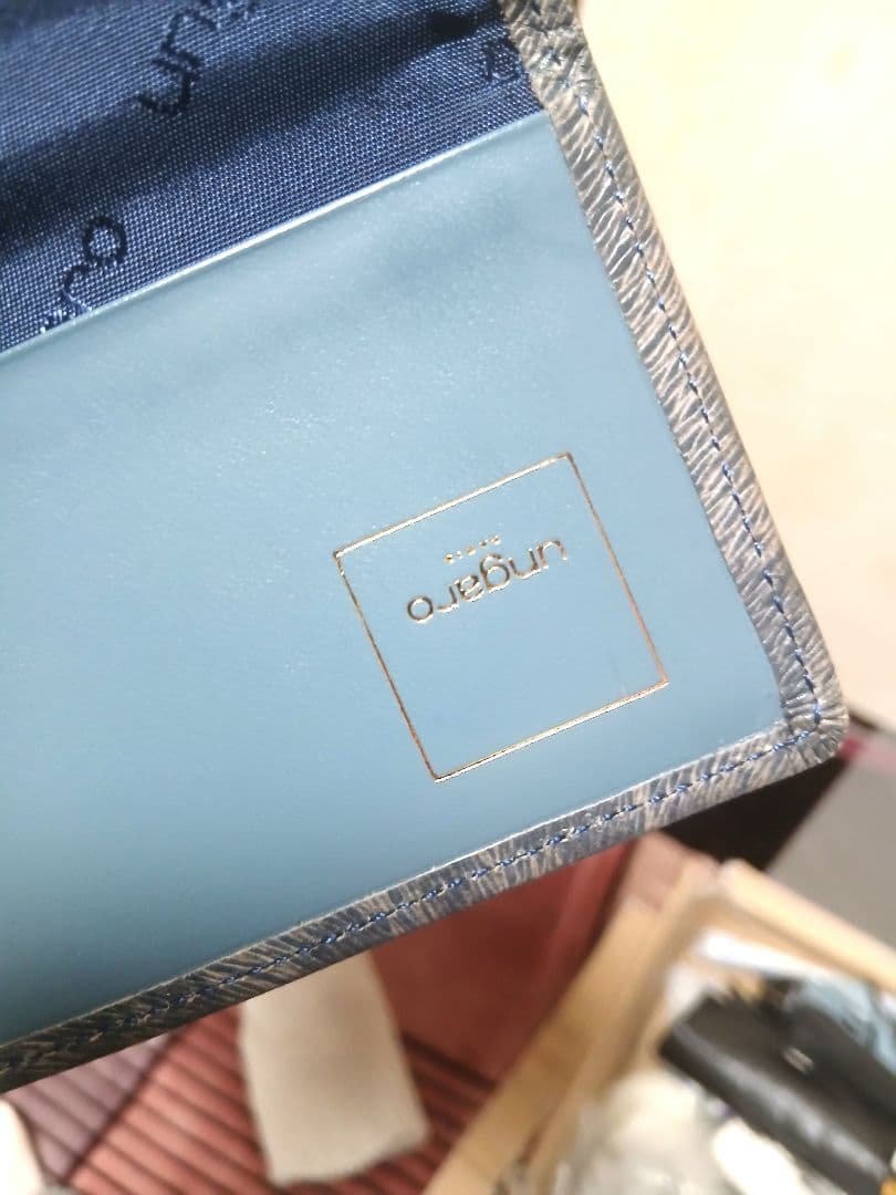 U by ungaro ユーバイウンガロ 長財布 レザー 型押し レオパードの写真8枚目