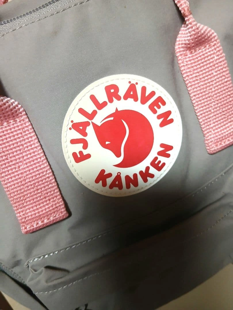 FJALLRAVEN カンケン Mini 7L Fog Pink グレー×ピンクの写真4枚目