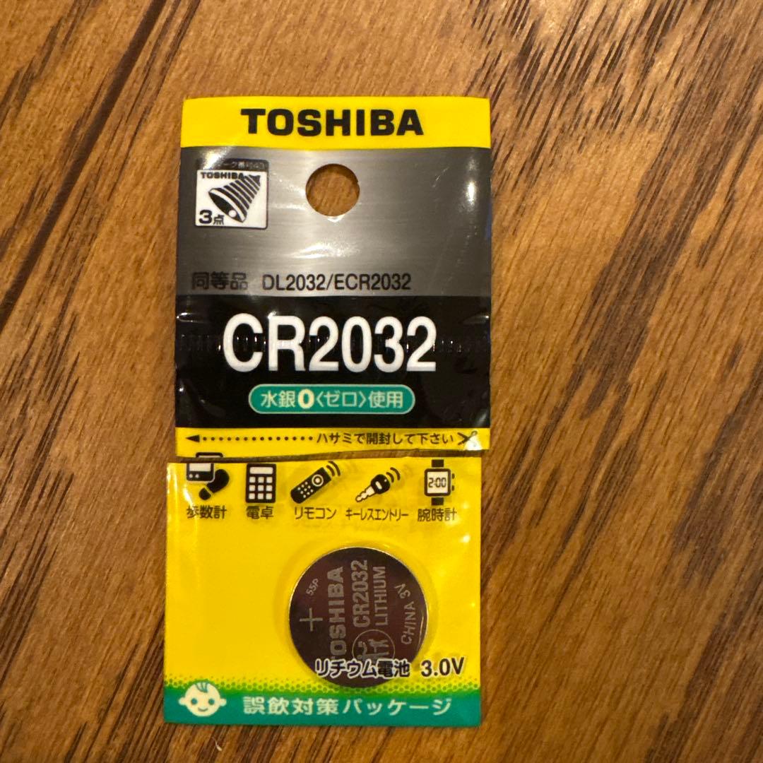 TOSHIBA CR2032 ボタン電池 3.0V
