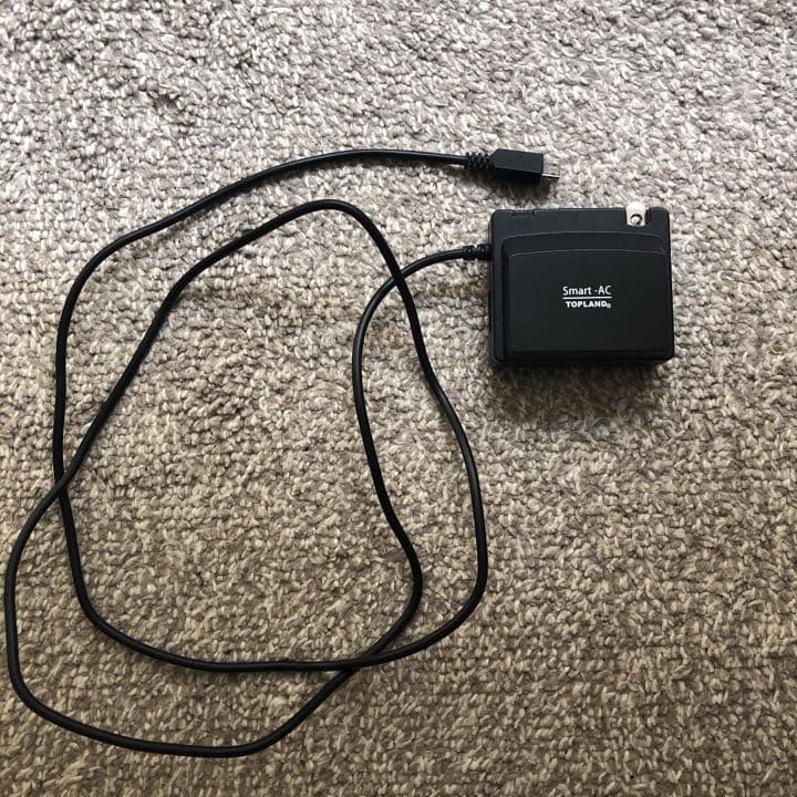 USB-AC充電器 スマホ・タブレット対応 TOPLAND 高速充電の写真5枚目