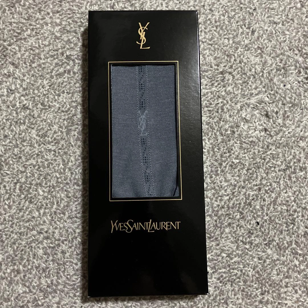 YVES SAINT LAURENT グレーソックス