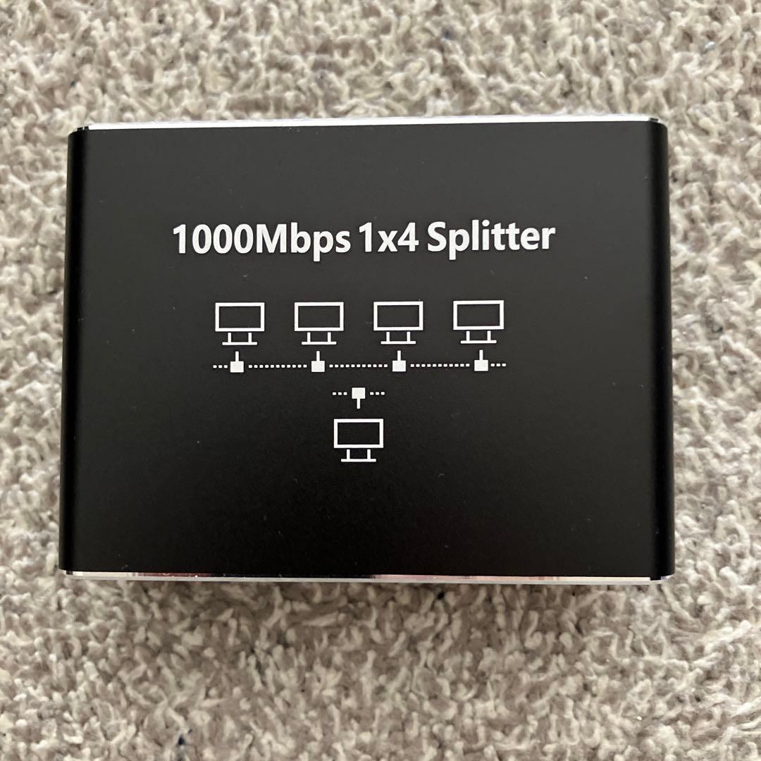 1000Mbps 1x4 LAN 分配器の写真2枚目