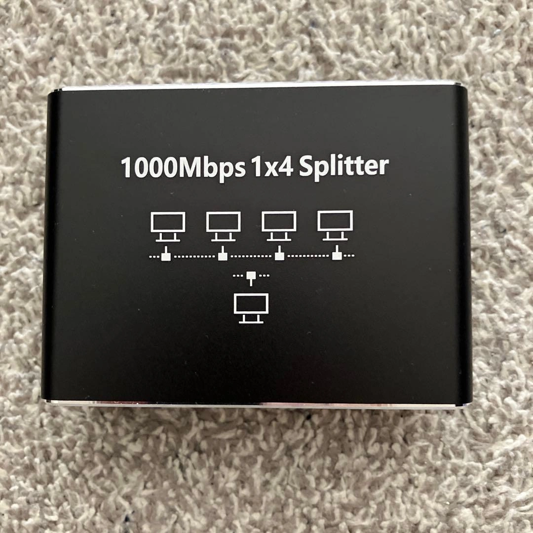 1000Mbps 1x4 LAN 分配器の写真2枚目