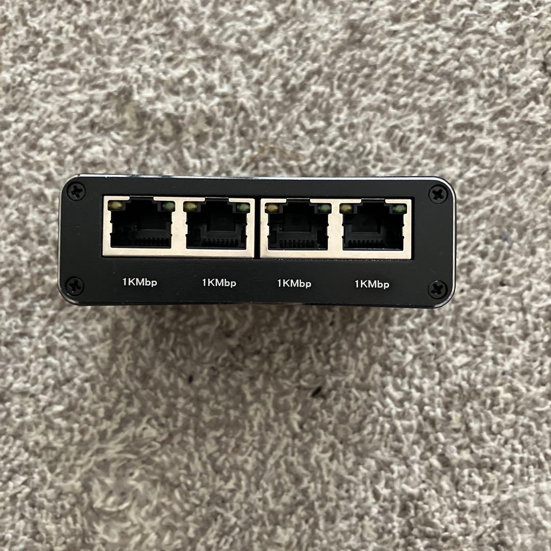1000Mbps 1x4 LAN 分配器の写真7枚目