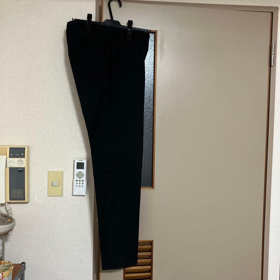 バーニーズ ニューヨーク メンズ スラックス パンツ ブラックの写真4枚目