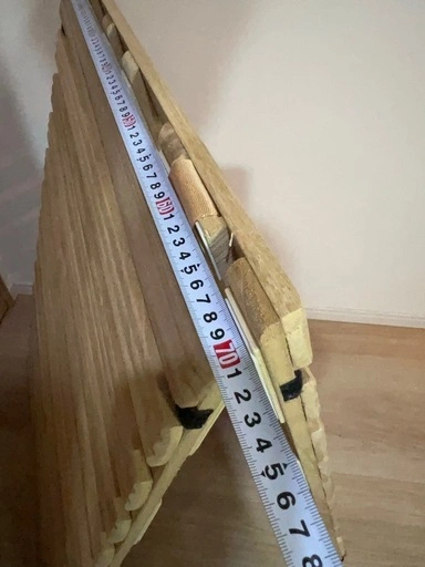 【0円・無料】木製すのこ 2枚連結/約100×70cm×2/ローラー付きの写真2枚目