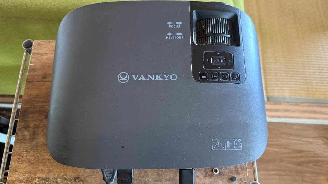 VANKYO Leisure 510 プロジェクター Bluetooth付きの写真3枚目