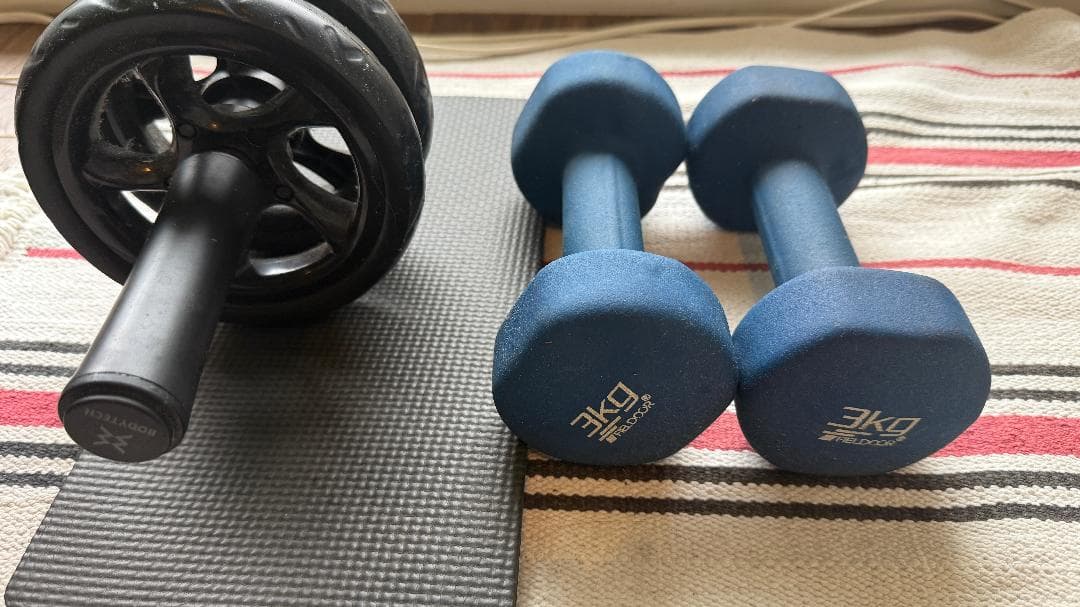 腹筋ローラー ダンベル 3kg 2個セット トレーニングの写真2枚目