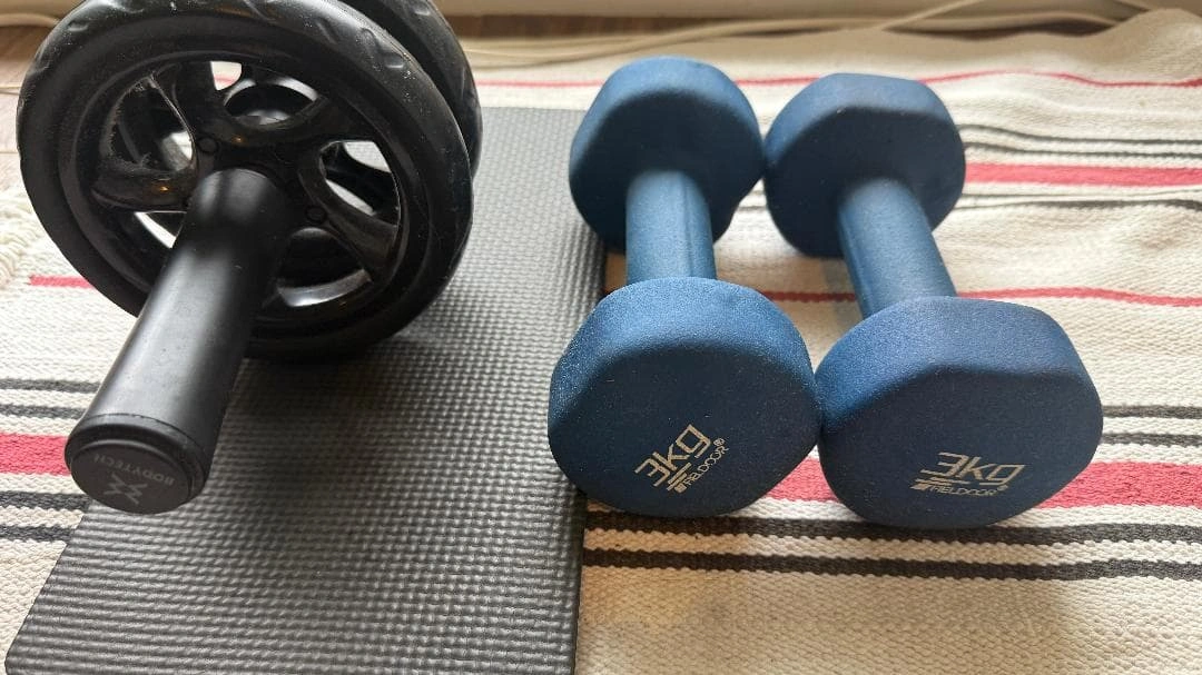 腹筋ローラー ダンベル 3kg 2個セット トレーニングの写真2枚目