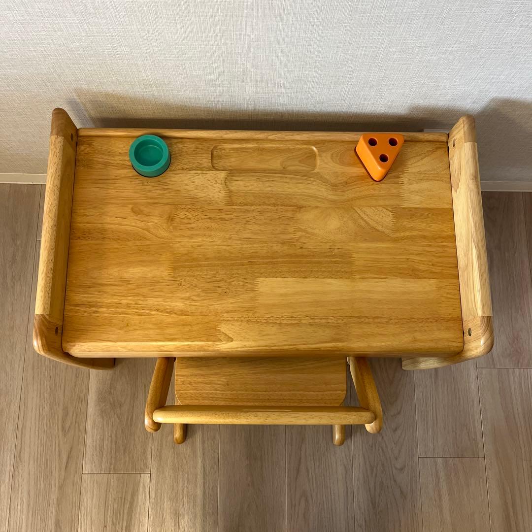 ブォーノ3 yamatoya キッズデスク チェアセット 木製の写真2枚目