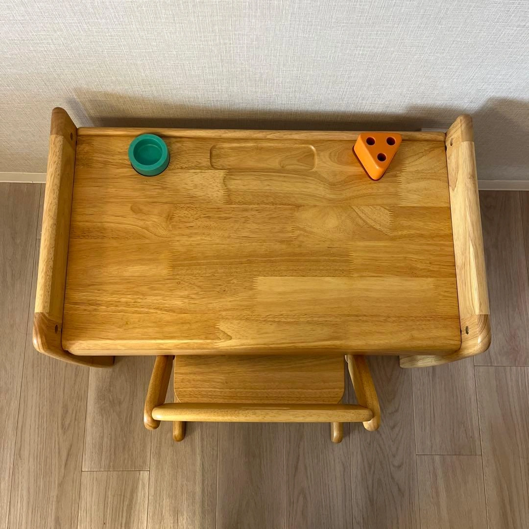ブォーノ3 yamatoya キッズデスク チェアセット 木製の写真2枚目