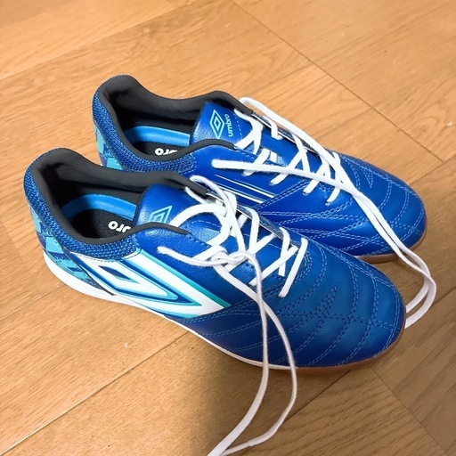 アンブロ　サッカーシューズ　トレーニングシューズの写真2枚目