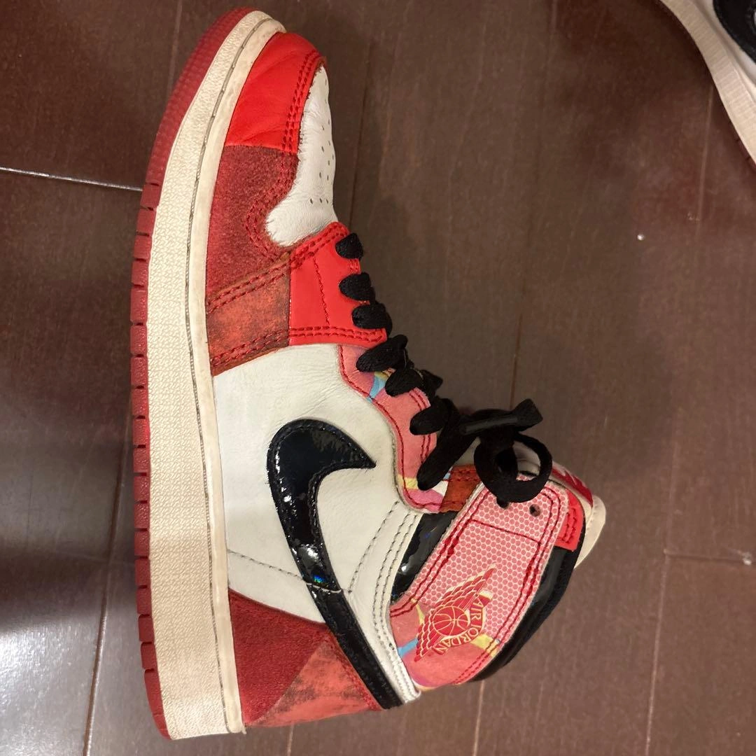 Nike Air Jordan 1スパイダーマンコラボ22、5センチの写真3枚目