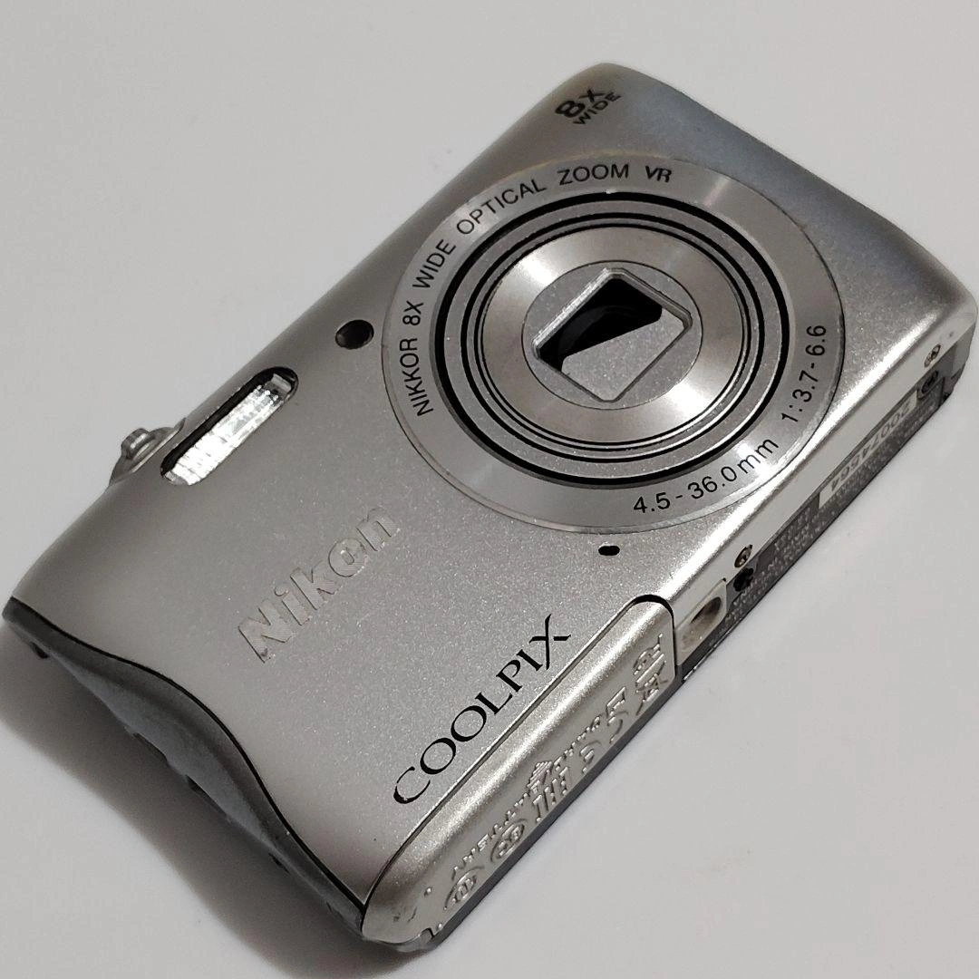 【ジャンク】Nikon COOLPIX S3700の写真2枚目