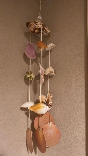 ハンドメイド 貝殻ウィンドチャイム(壁掛けモビール) 天然シェルの写真3枚目