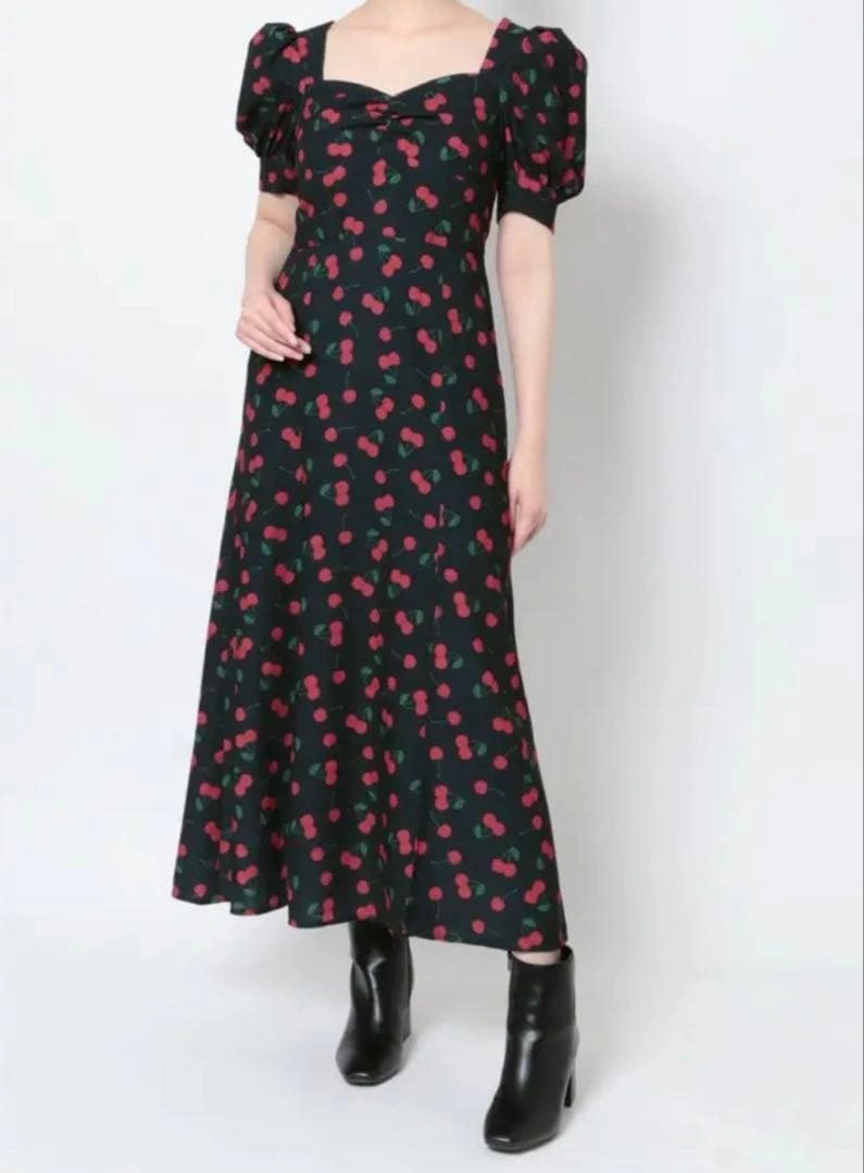 タグ付き未開封 jouetie チェリーパターンスリットロングワンピース