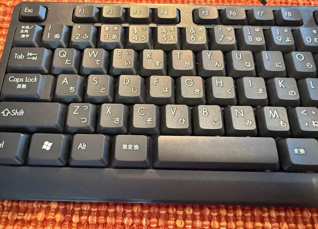 keeece 有線キーボード USB接続 本体の写真2枚目