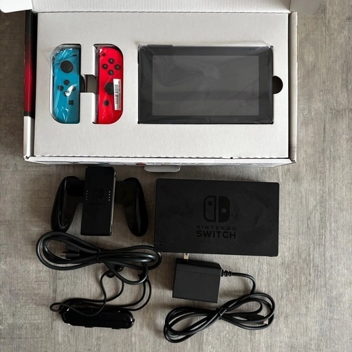 Switch Nintendo Switch ネオンブルー ネオンレッドの写真5枚目
