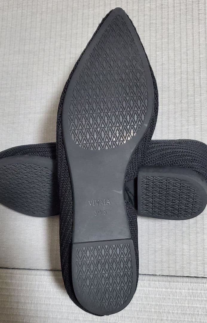 VIVAIA Melia 2.0 ポインテッドトゥ Vカット フラット 39.5の写真8枚目