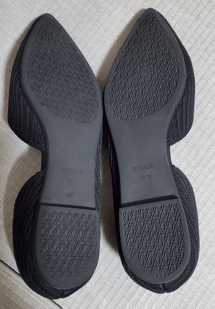 VIVAIA Melia 2.0 ポインテッドトゥ Vカット フラット 39.5の写真10枚目