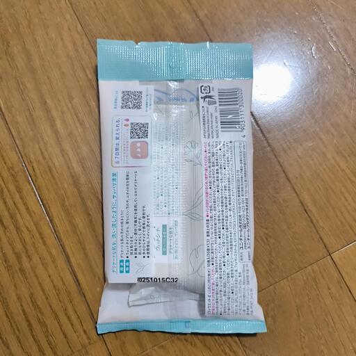 ソフィ デリケートウェットシート 未開封の写真2枚目